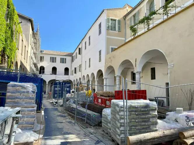 Risque d'effondrement près du chantier du Couvent de la Visitation dans le Vieux-Nice: deux immeubles évacués préventivement