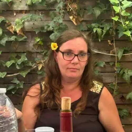 "Elle se sentait menacée": son corps a été retrouvé calciné pieds et poings liés, où en est l'enquête sur le meurtre d'une mère de famille près de Lyon?