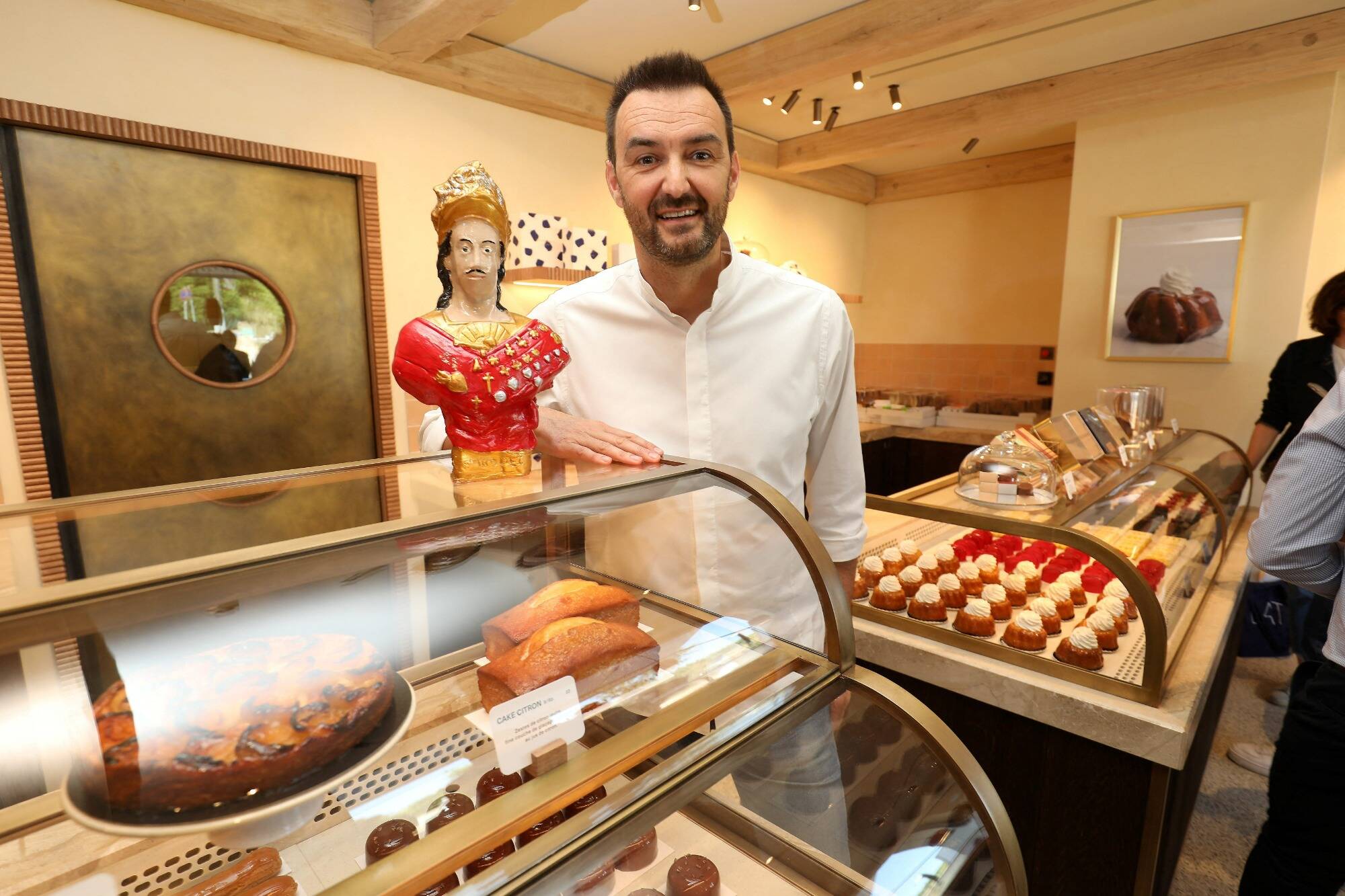 Cyril Lignac met la main à la poche et s'offre une maison à plusieurs millions d'euros à Saint-Tropez