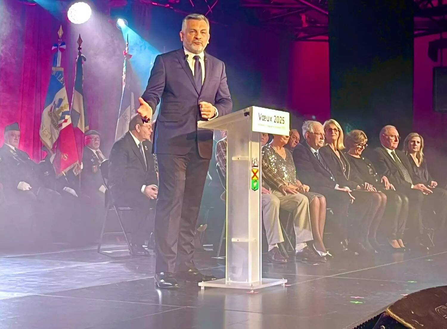 Le maire Sébastien Leroy annonce "une année de combats et de projets" pour Mandelieu en 2025