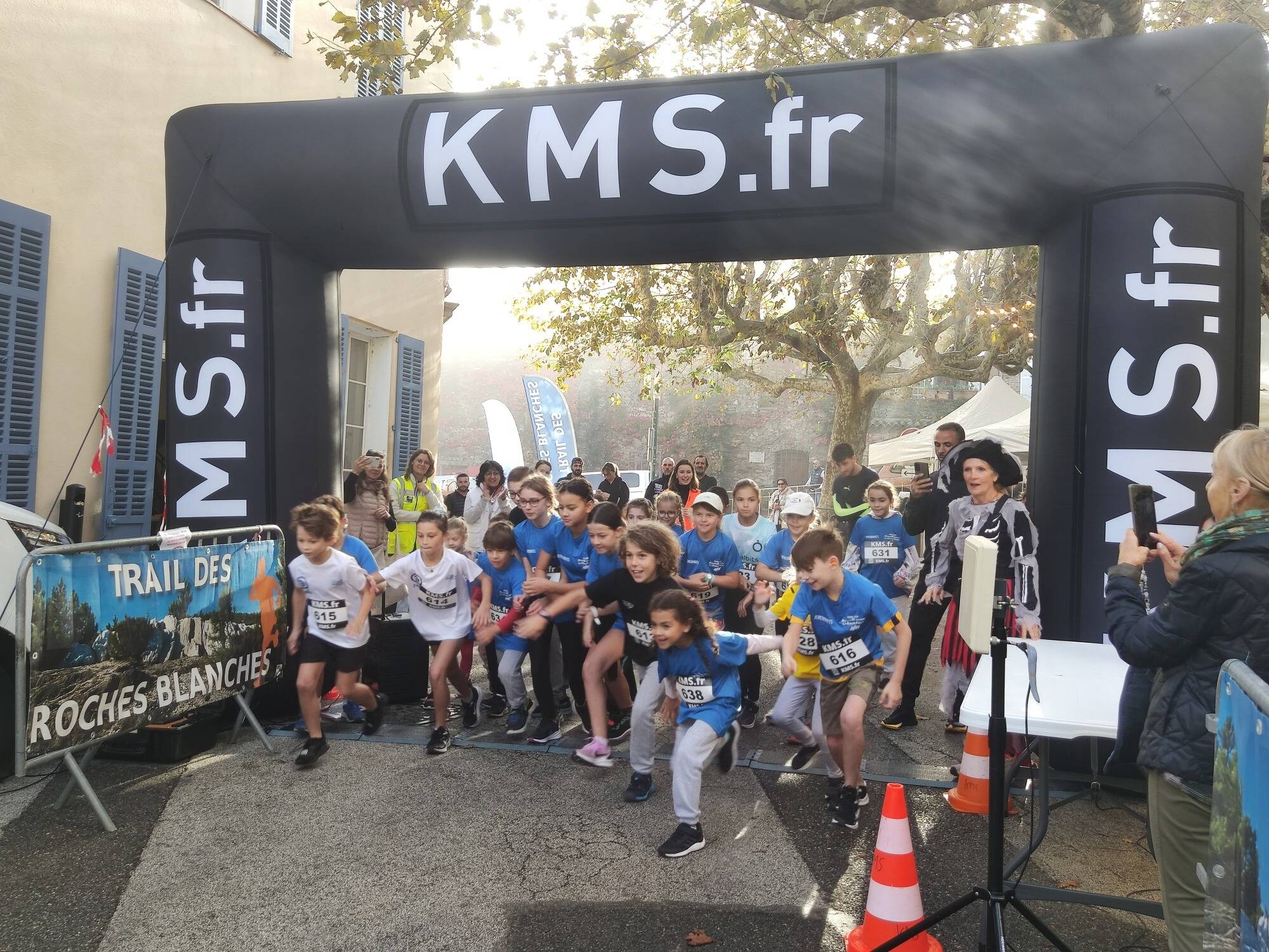 Record de participation avec 368 coureurs pour la 4e édition du Trail des Roches Blanches à La Garde-Freinet
