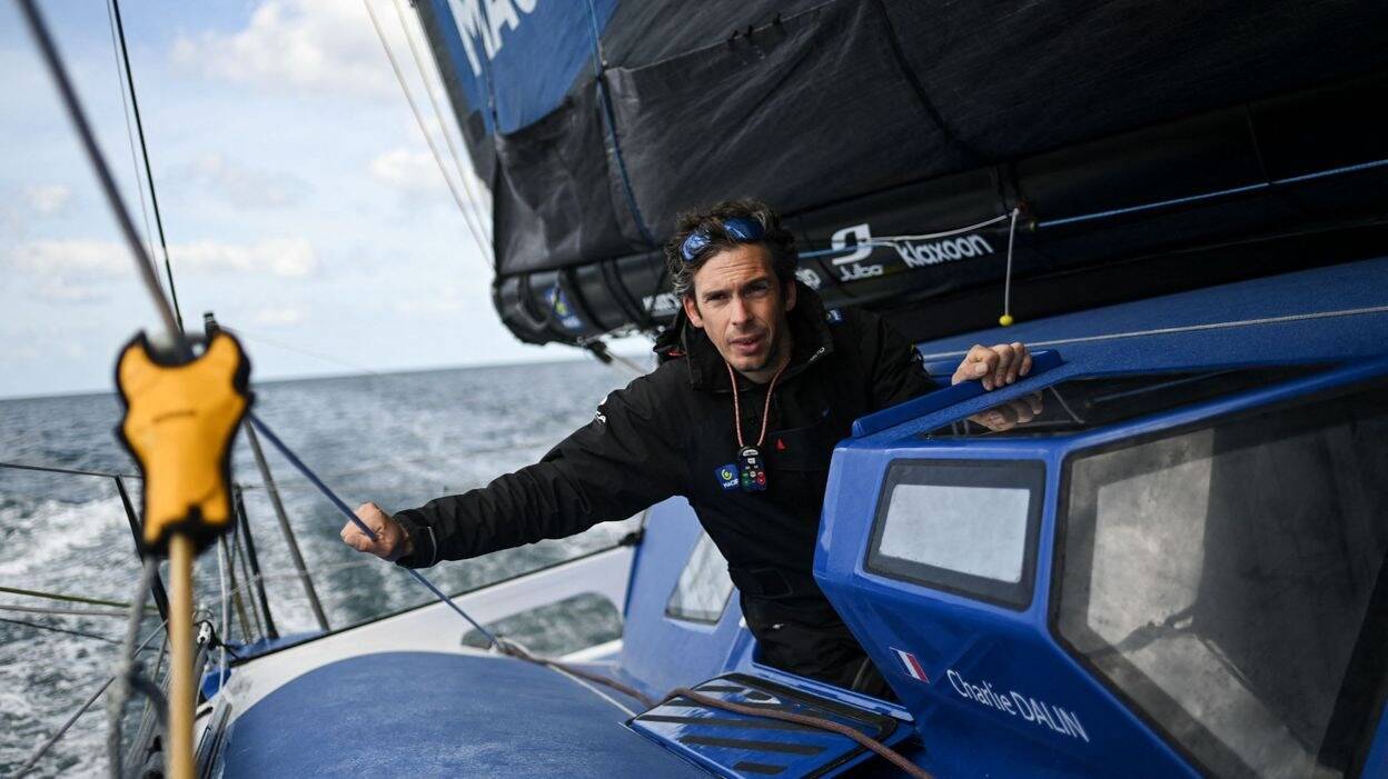 Charlie Dalin remporte le Vendée Globe en un temps record