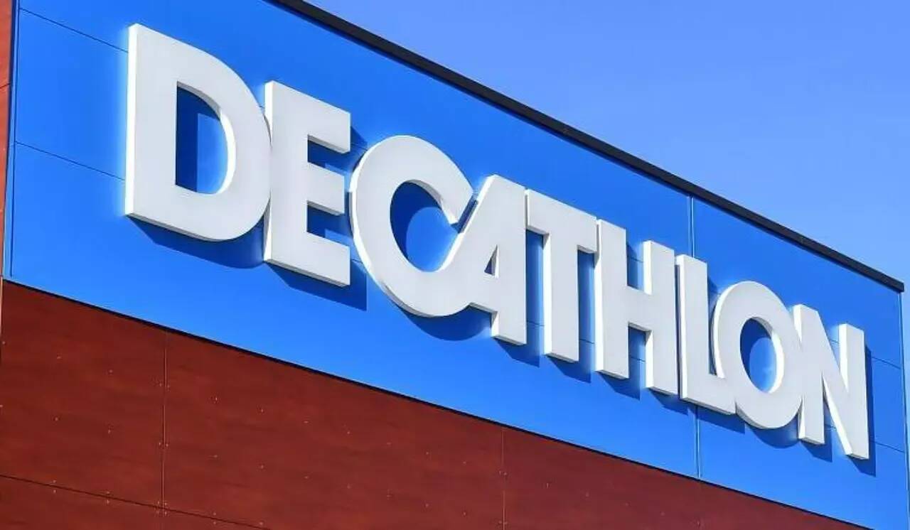 Decathlon rappelle des bouées pour bébé en raison d'"un risque de noyade"
