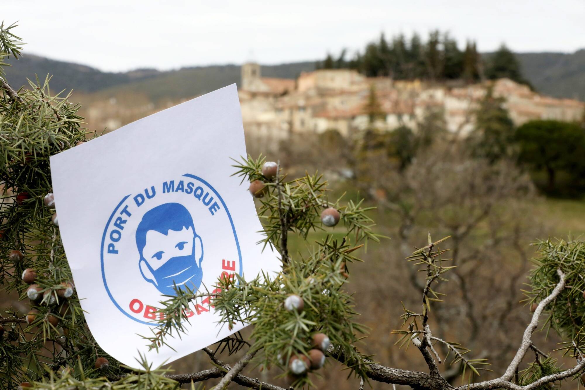 Face à la reprise épidémique, le port du masque obligatoire dans le Var jusqu'au 15 novembre