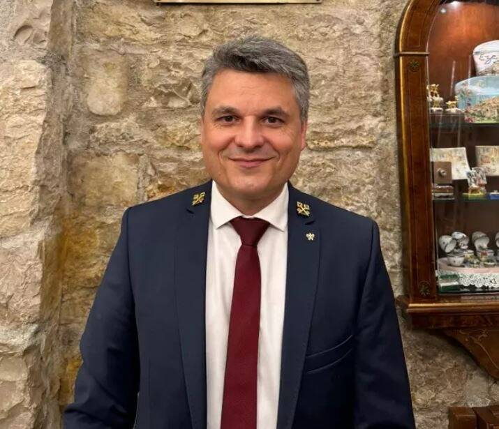 "C'est le métier d'une vie. On le quitte rarement": les 120 concierges Clefs d'Or de la Côte d'Azur et de Monaco fêteront le 72e anniversaire de leur association chez Mamo à Antibes