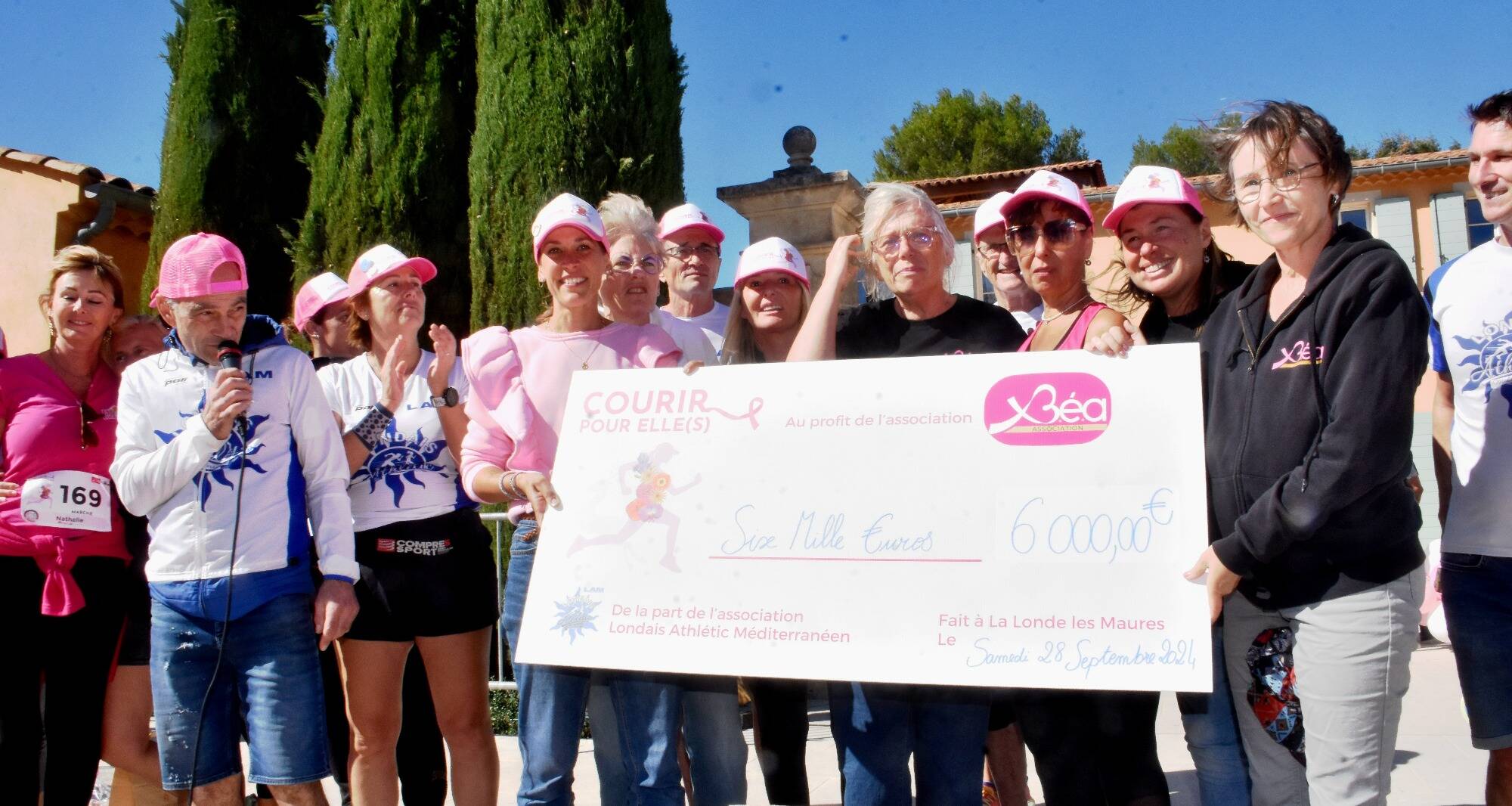 À La Londe, les 200 coureuses récoltent 6.000 euros pour lutter contre les cancers pédiatriques et du sein