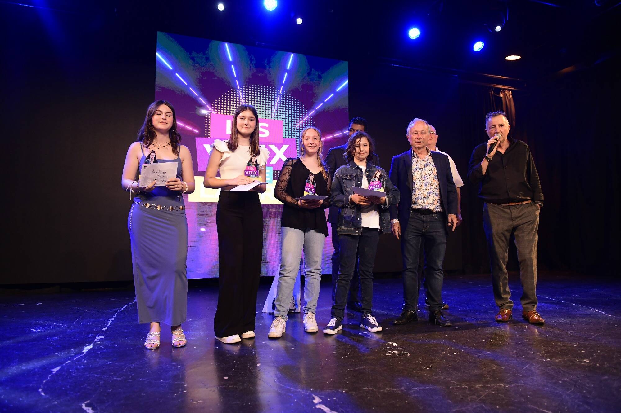 J'ai toujours chanté: à 11 ans, Aubin remporte le concours Les Voix de La Crau
