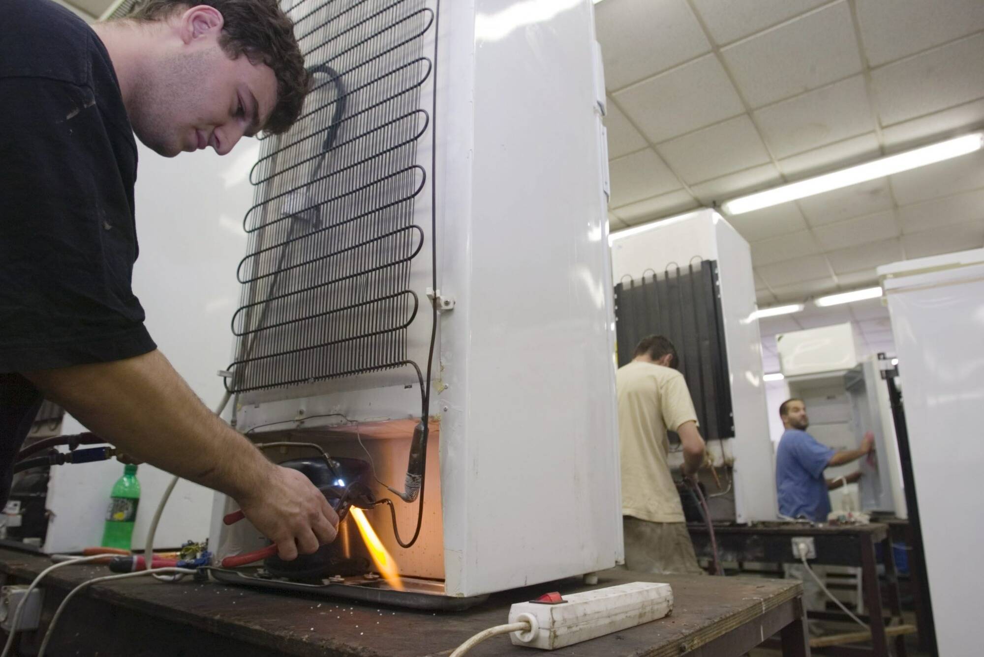 Une collecte gratuite et à domicile permet aux habitants de l'ouest des Alpes-Maritimes de se débarasser de leurs gros appareils électroménagers