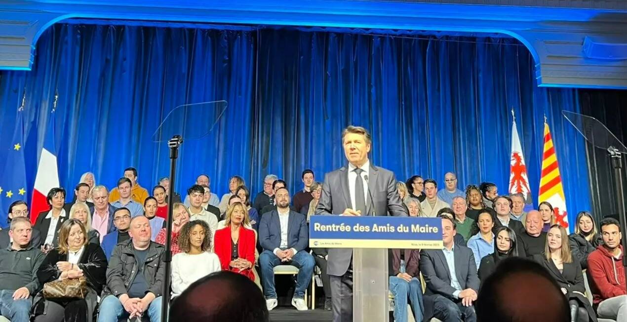 "Vous me donnez le bonheur d'être maire": Christian Estrosi a réuni ses "amis" à Nice