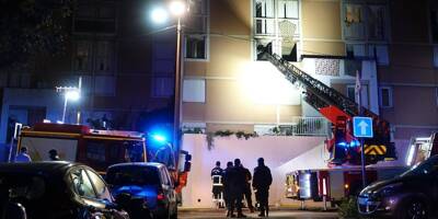 Violent feu d'appartement la nuit dernière: 4 personnes secourues par les pompiers et hospitalisées à Grasse