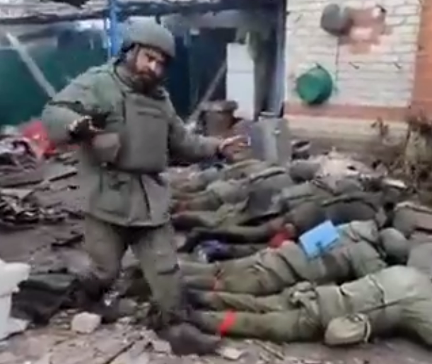 Des soldats russes exécutés par des Ukrainiens dans une vidéo? Ce que l'on sait (et ce que l'on ne sait pas)