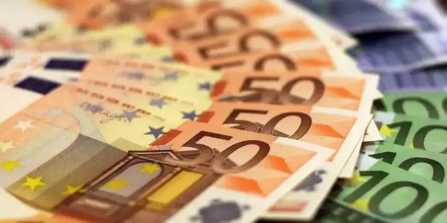 Revalorisation du Smic, indemnité carburant, gratuité des préservatifs: tout ce qui va changer au 1er janvier 2023