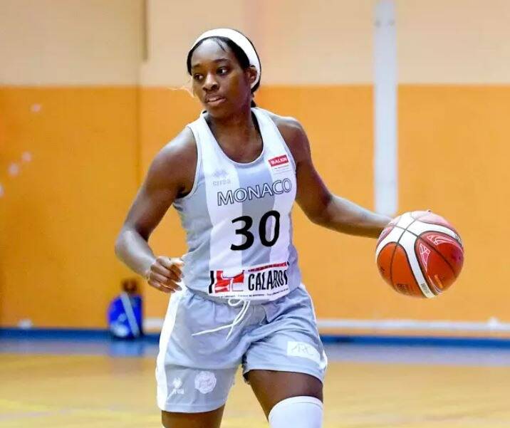 À Calais, le Monaco Basket remporte sa seconde victoire en LF2 et rend hommage à Frédéric Boero