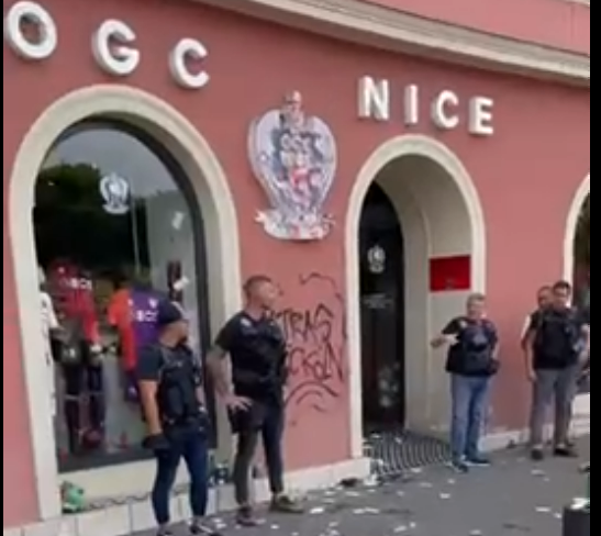 La boutique officielle de l'OGC Nice vandalisée par les supporters de Cologne avant le match