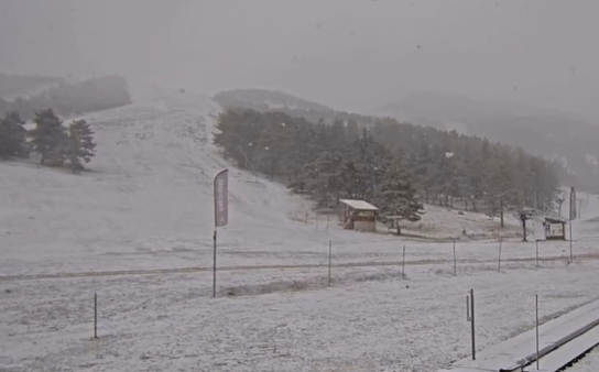 La neige de retour à très basse altitude dans les Alpes-Maritimes, regardez les images