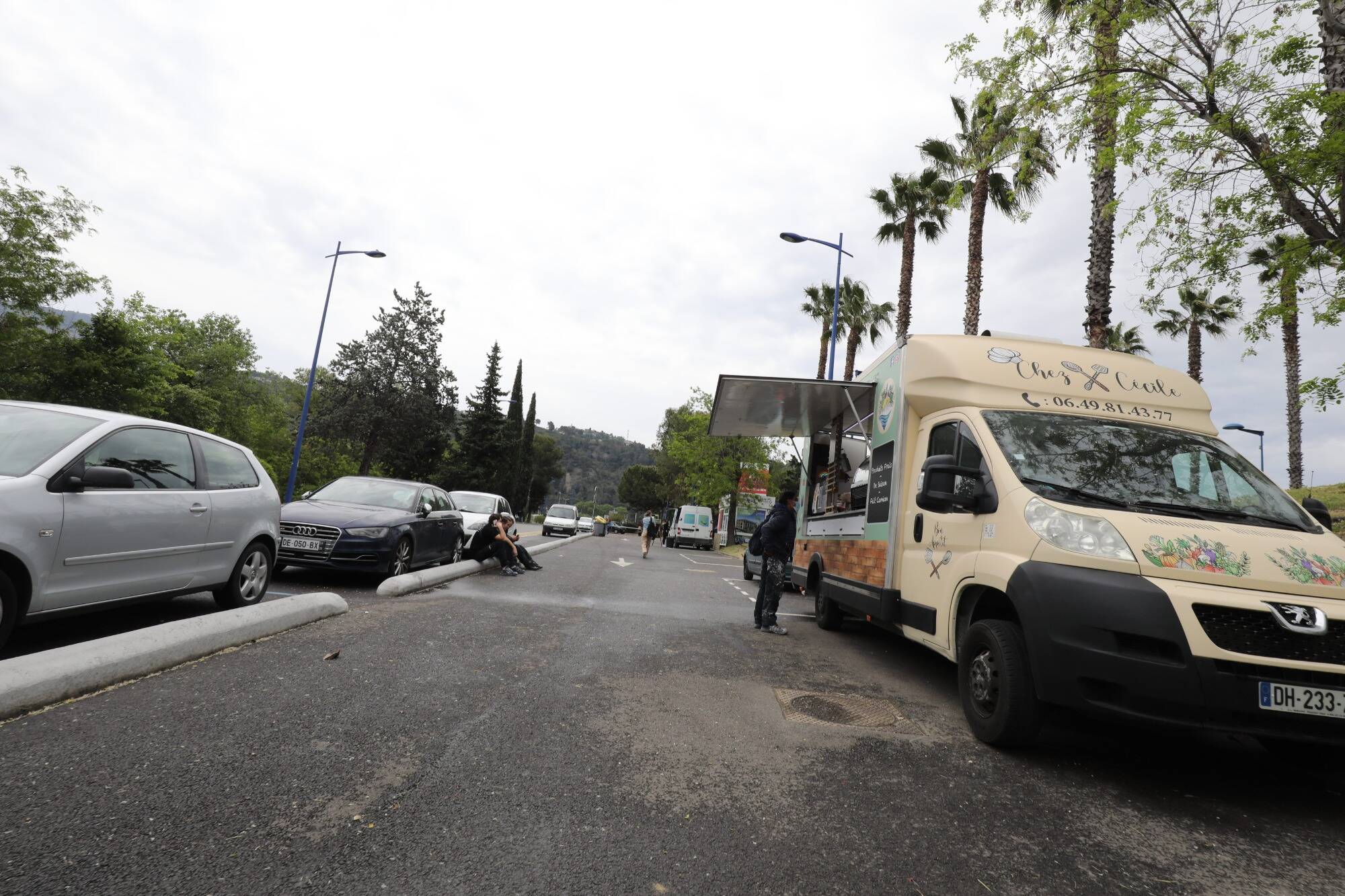 Stationnement, gestion des déchets, accessibilité... Les food trucks de Carros veulent travailler dans de meilleures conditions