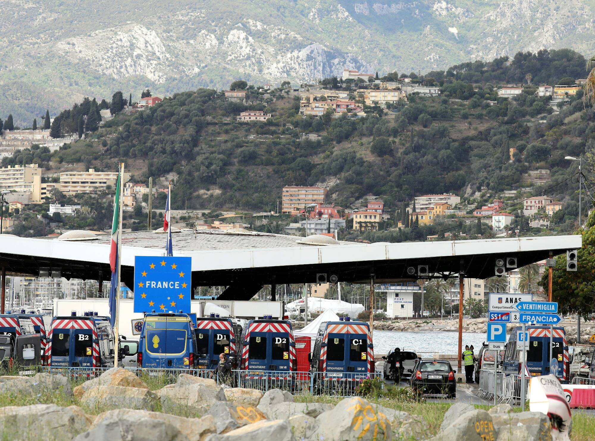Comment une coopération franco-italienne locale veut faciliter le quotidien des transfrontaliers à Menton