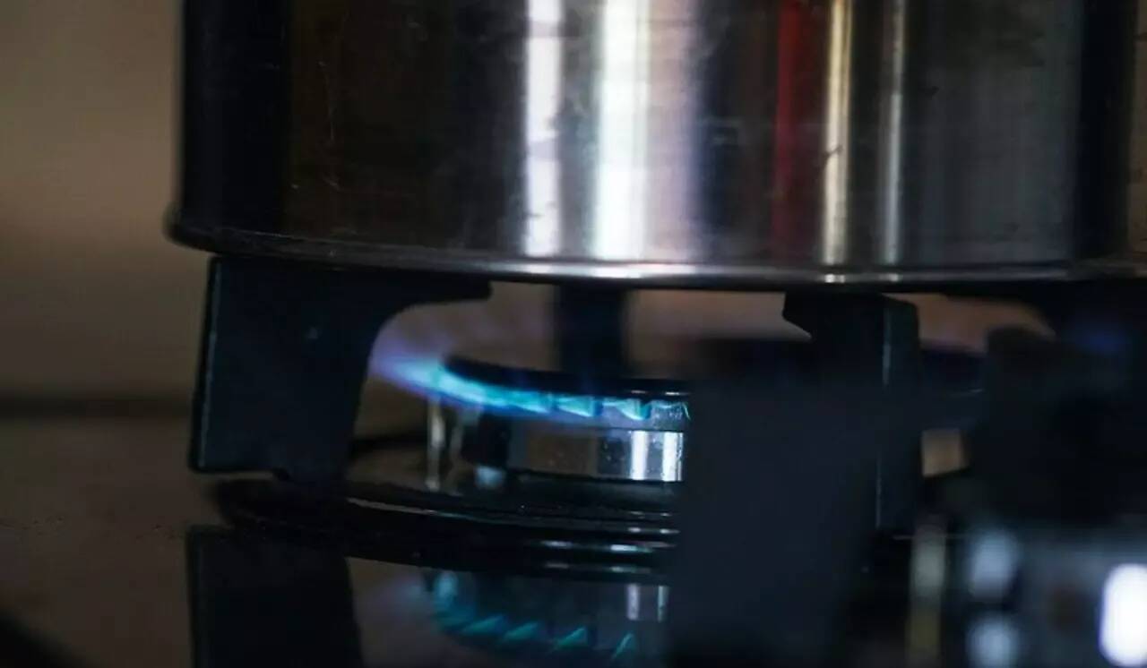 Pourquoi la chute des prix du gaz ne se répercute-t-elle pas sur nos factures?