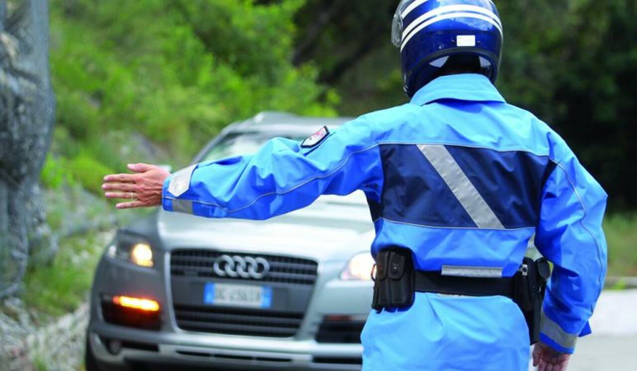 Condamné à de multiples reprises, auteur de violences conjugales... Ce que l'on sait du profil du père de famille qui a enlevé ses deux fils dans le Nord