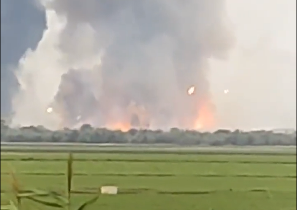 Guerre en Ukraine en direct: la Russie dénonce un "acte de sabotage" après l'explosion de munitions dans une base en Crimée