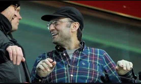 Crash en Ferrari sur la Prom', soirées avec Beyoncé et Shakira à Antibes... qui est Souleïman Kerimov, l'oligarque russe soupçonné d'avoir négocié avec le fisc français pour "cacher" ses villas de luxe sur la Côte d'Azur?