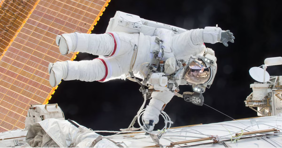 An American astronaut enters the hospital after returning to Earth