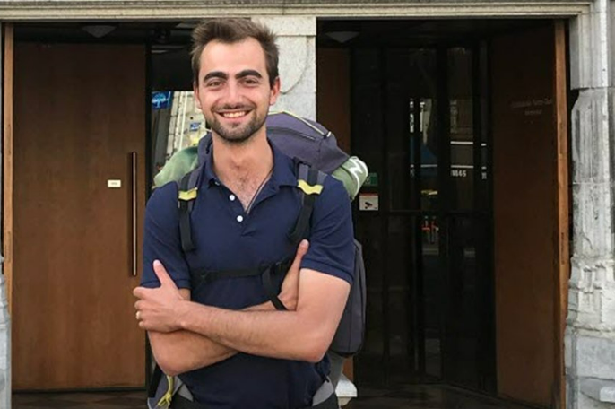 Il faisait un "tour de France des cathédrales": qui est Henri, ce jeune qui a fait fuir l'assaillant à Annecy et sauvé des vies?