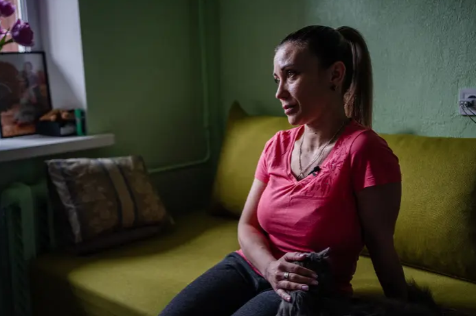 Les veuves de guerre ukrainiennes face à leur "douleur immense" et au doute