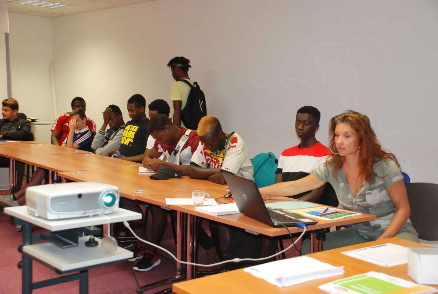 Mission locale trouver des solutions pour les jeunes VarMatin