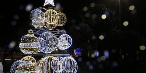 Lundi 19 décembre : les guirlandes lumineuses ! - Marché de Noël de Nantes