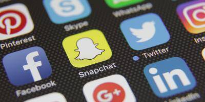 Après Snapchat, Instagram et Facebook, Twitter se lance à son tour dans les stories