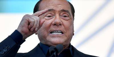 Silvio Berlusconi testé positif au Covid-19 en Italie