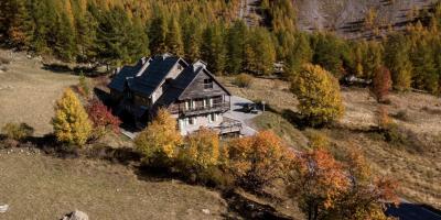 Besoin de changer de vie? Ce refuge du Mercantour cherche un nouveau gardien