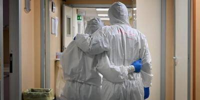 Plus de 2.000 nouveaux cas de coronavirus recencés en France en 24 heures, 185 patients de plus dans les hôpitaux
