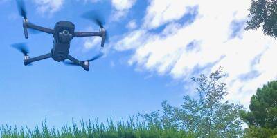 Pour lutter contre les incendies, des drones surveillent les massifs forestiers de Mandelieu