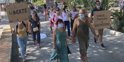 Covid-19: une manifestation contre le masque obligatoire à Sainte-Maxime