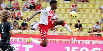 L'AS Monaco bat Nantes et grimpe à la 2e place de la Ligue 1
