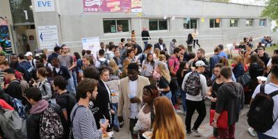 Toulon perd encore une place au palmarès de L'Etudiant
