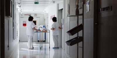 Après l'agression d'une médecin hospitalier à Toulon, le procureur requiert une amende