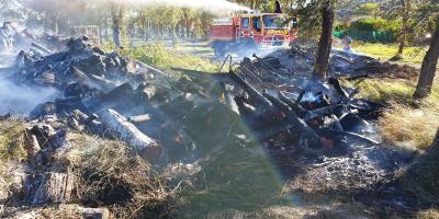 Un feu de petit bois se propage à la Roquette-sur-Siagne: un hectare de végétation a brûlé