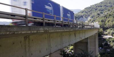 Les accès à l'A8 interdits aux poids lourds aux portes des Alpes-Maritimes