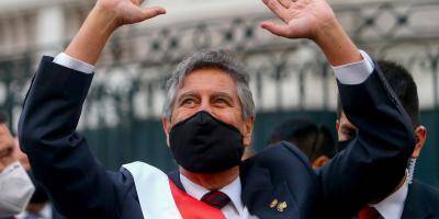 Sagasti devient officiellement le nouveau président du Pérou par intérim
