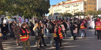 Circulation automobile, tramway et bus perturbés par une manifestation dans le centre de Nice