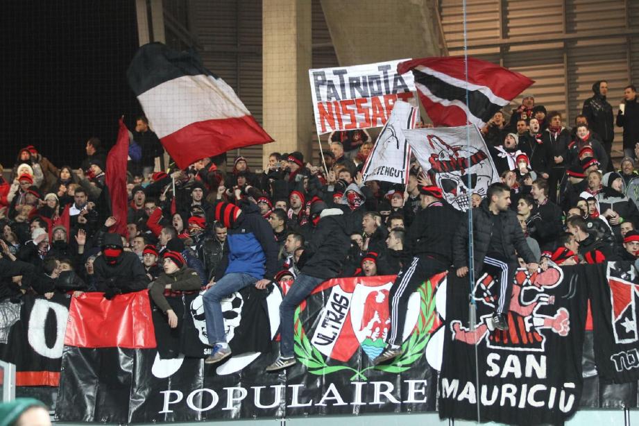 Malgré une soirée cauchemardesque sur la pelouse, les Niçois ont assuré en tribunes.