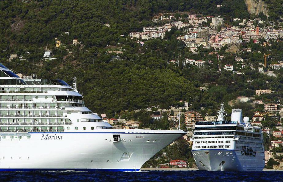 La croisière est un véritable business pour le département. 685000 passagers sont attendus sur les cinq escales traditionnelles : Nice, Villefranche, Monaco, Cannes et Golfe Juan et pour la première fois cet été Antibes.