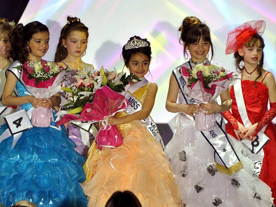 La soirée de rêve des petites Muyoises comme ici avec la « Graine de miss » 2013 et ses dauphines, sera-t-elle remise en question?