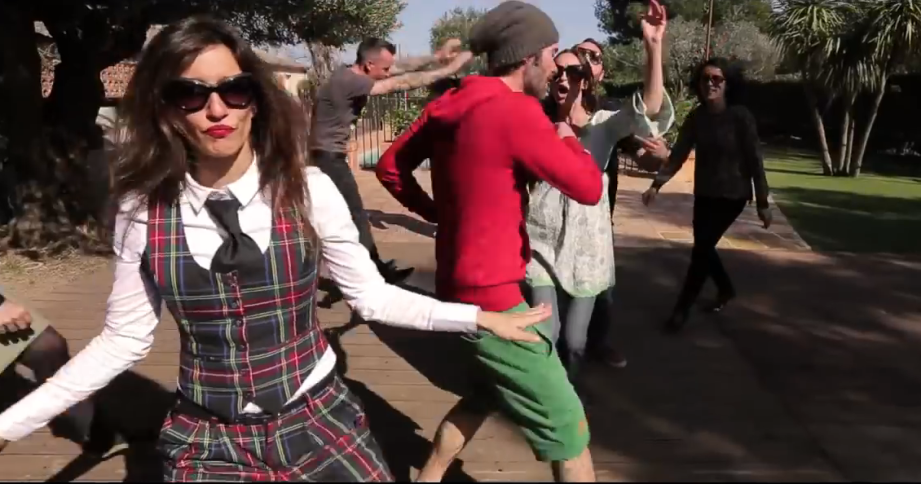 Les villes de Roquebrune-sur-Argens et Puget-sur-Argens ont elles aussi lancé leur clip "happy"