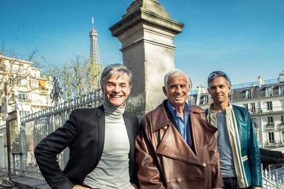 Le producteur Cyril Viguier a réuni à ses côtés Jean-Paul Belmondo et son fils Paul pour un futur road-movie sur les lieux qui ont marqué la carrière de la légende du cinéma.