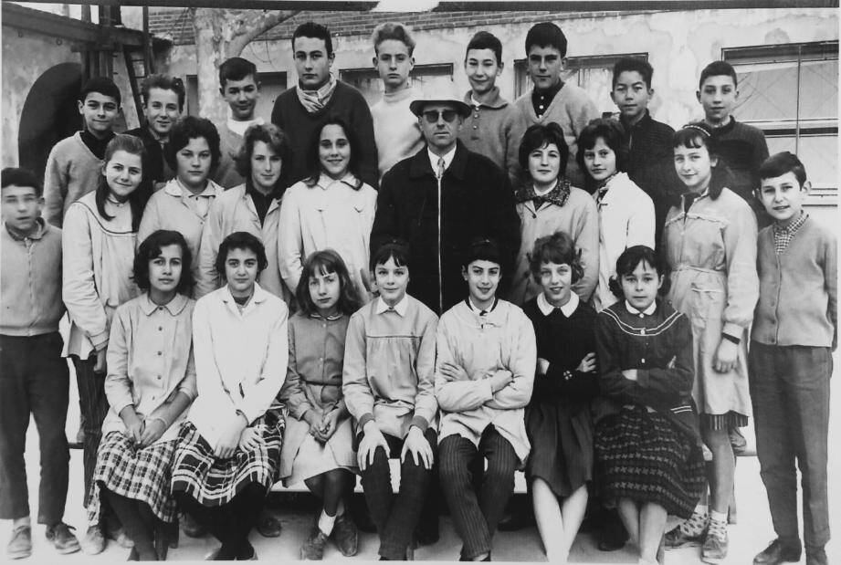 Camarades de classes au collège de Bandol dans les années 1960, ils se sont retrouvés le 1er mai dernier pour un repas convivial.