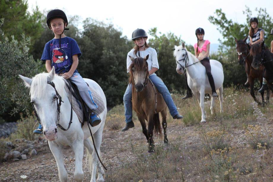 La balade nocturne, une façon originale de (re)découvrir l'équitation